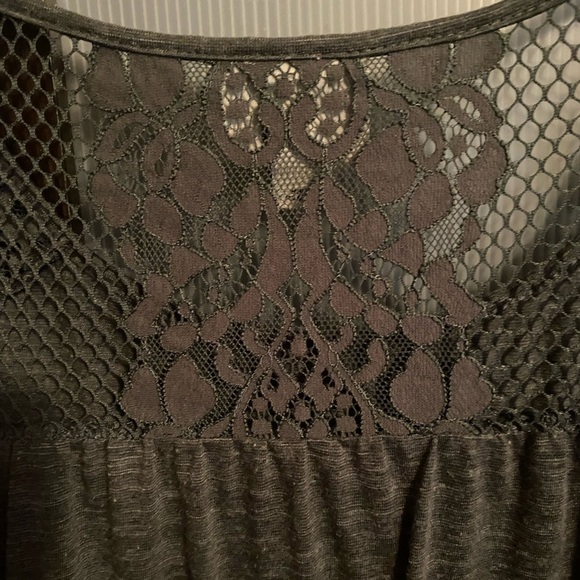 Ava & Viv Women Top 3X Gray Blouse Lace Crew Neck Short Sleeve - Picture 6 of 7
